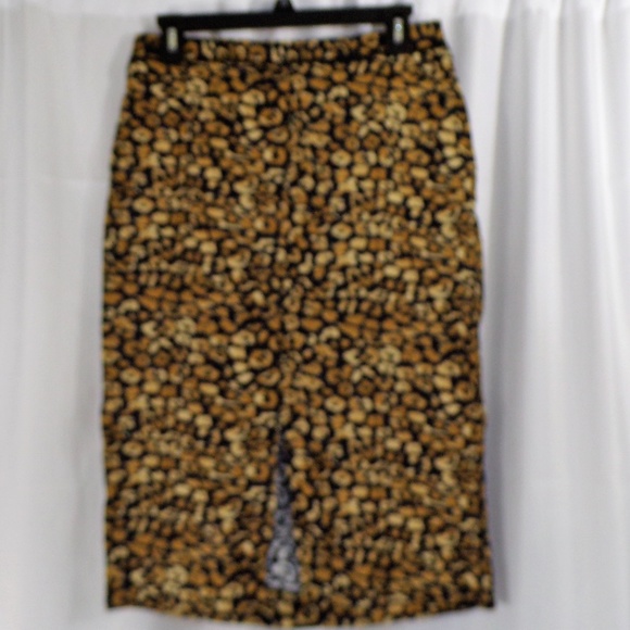 3 For $15 Women's Size 4 Animal Print Pencil Skirt - Picture 5 of 7